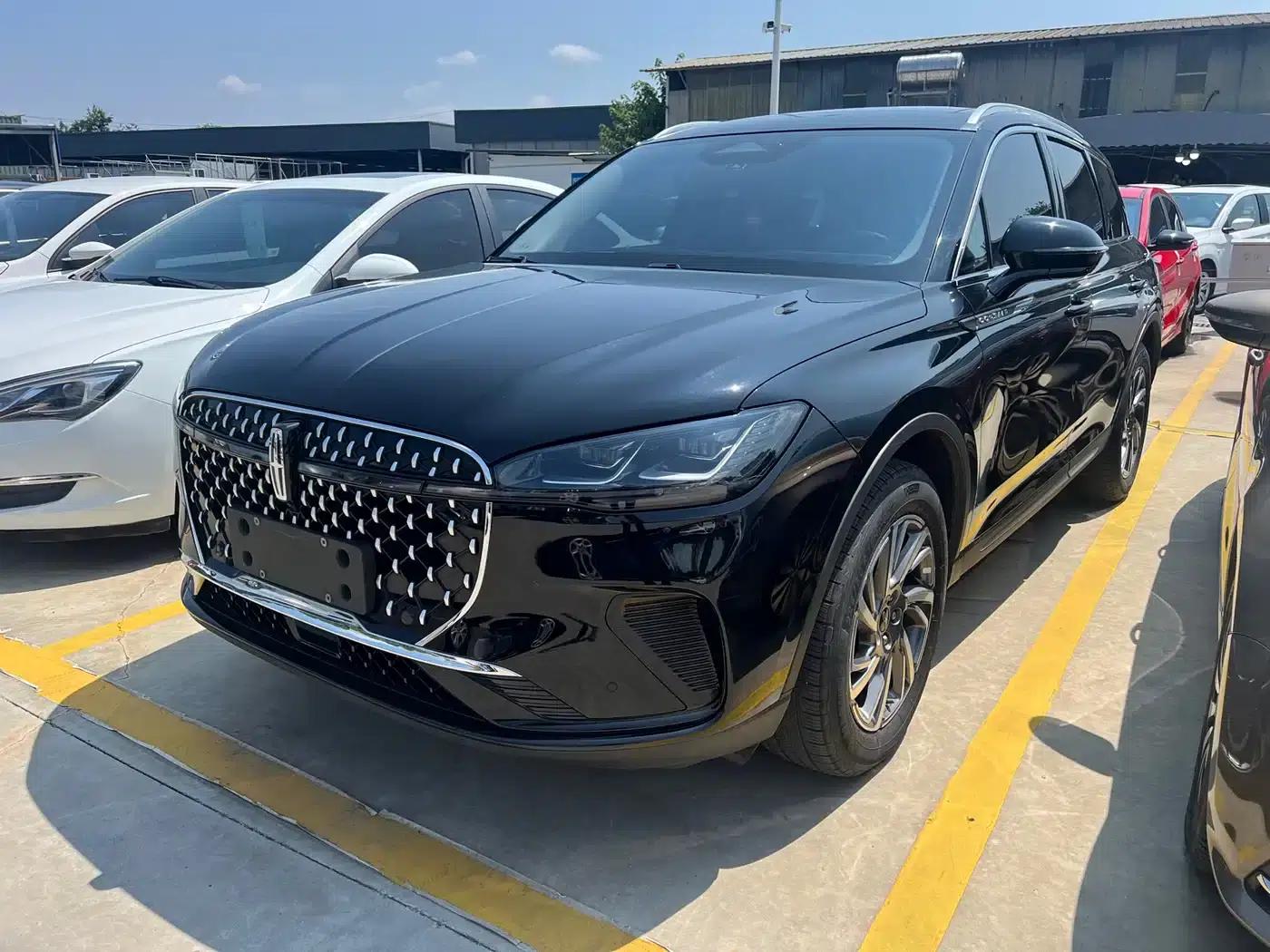 Adventurer 2023 2.0T 2WD Premium Edition — миниатюра 1
