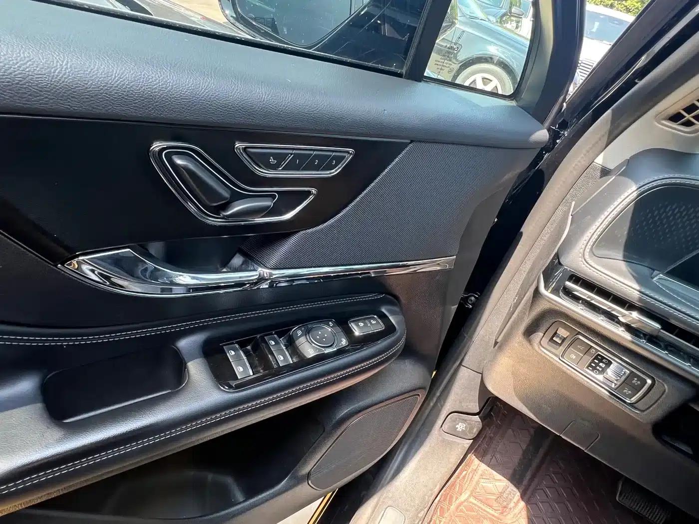 Adventurer 2023 2.0T 2WD Premium Edition — миниатюра 8
