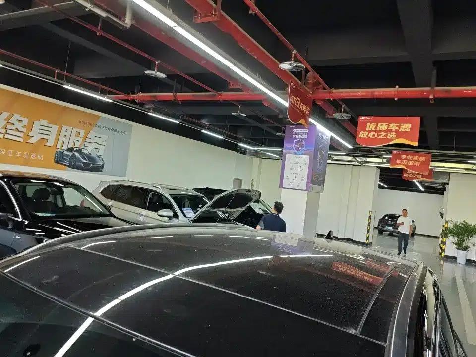 Adventurer 2021 2.0T 2WD Premium Edition — миниатюра 2