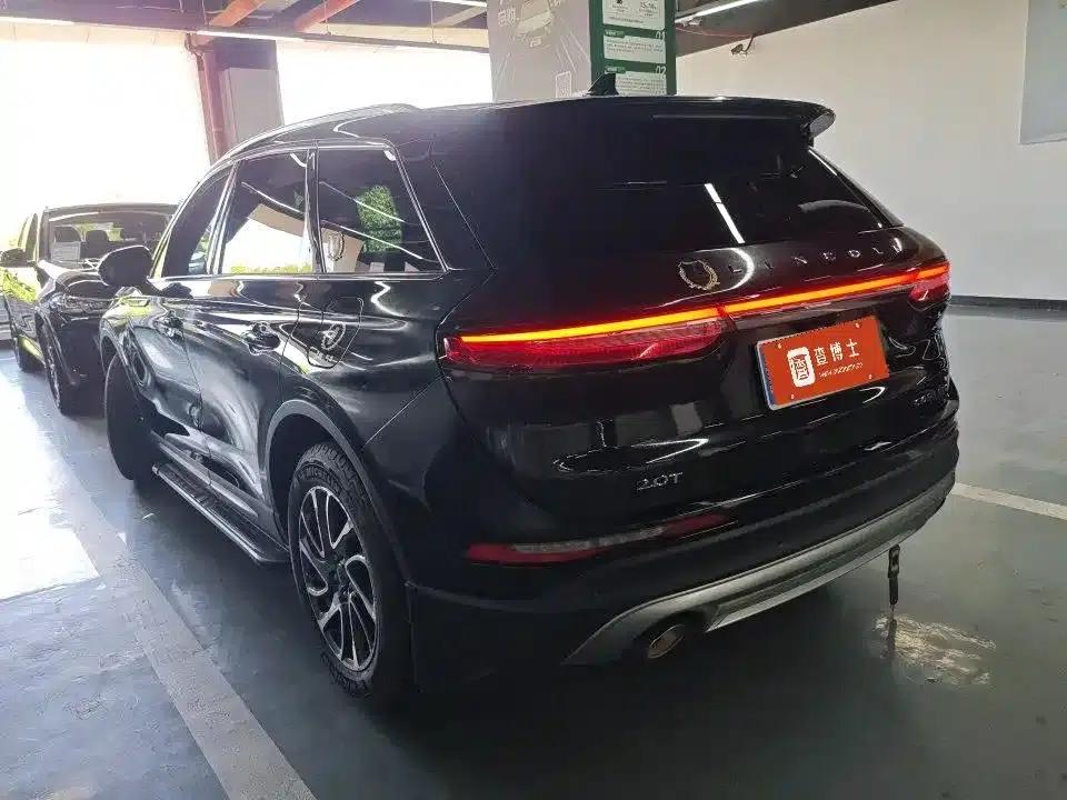 Adventurer 2021 2.0T 2WD Premium Edition — миниатюра 7