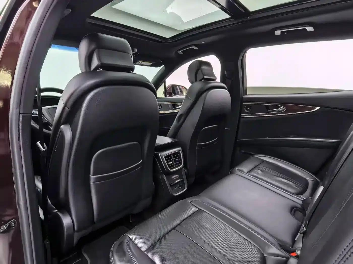 Navigator (Imported) 2019 2.7T 4WD Premium Edition (China VI Emission Standard) — миниатюра 11