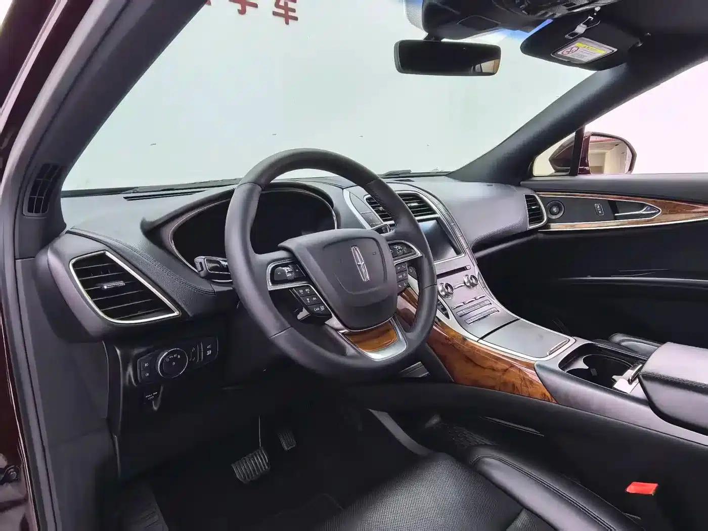 Navigator (Imported) 2019 2.7T 4WD Premium Edition (China VI Emission Standard) — миниатюра 14