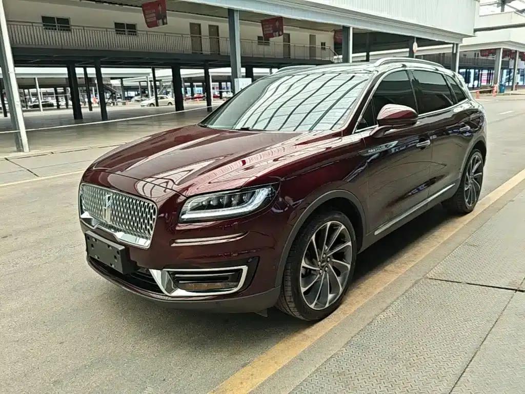 2019 Navigator Imported Model 2.7T 4WD Premium Edition (China VI Emission Standard) — миниатюра 1