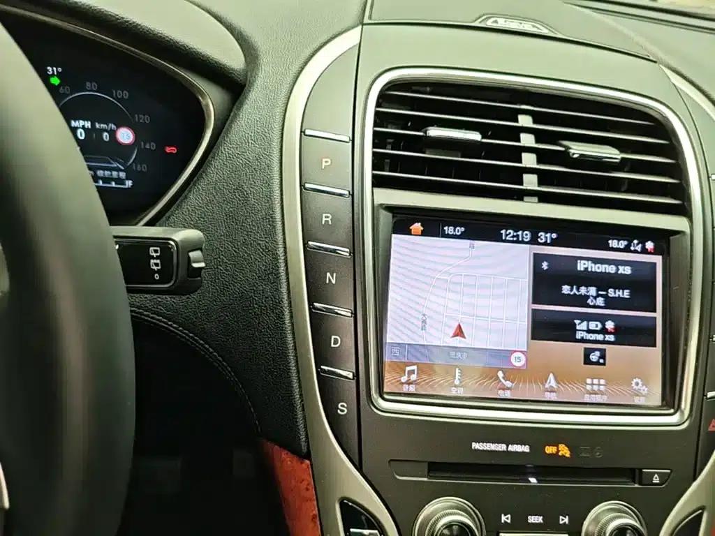 2019 Navigator Imported Model 2.7T 4WD Premium Edition (China VI Emission Standard) — миниатюра 14
