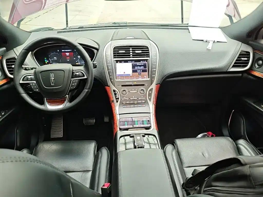 2019 Navigator Imported Model 2.7T 4WD Premium Edition (China VI Emission Standard) — миниатюра 10