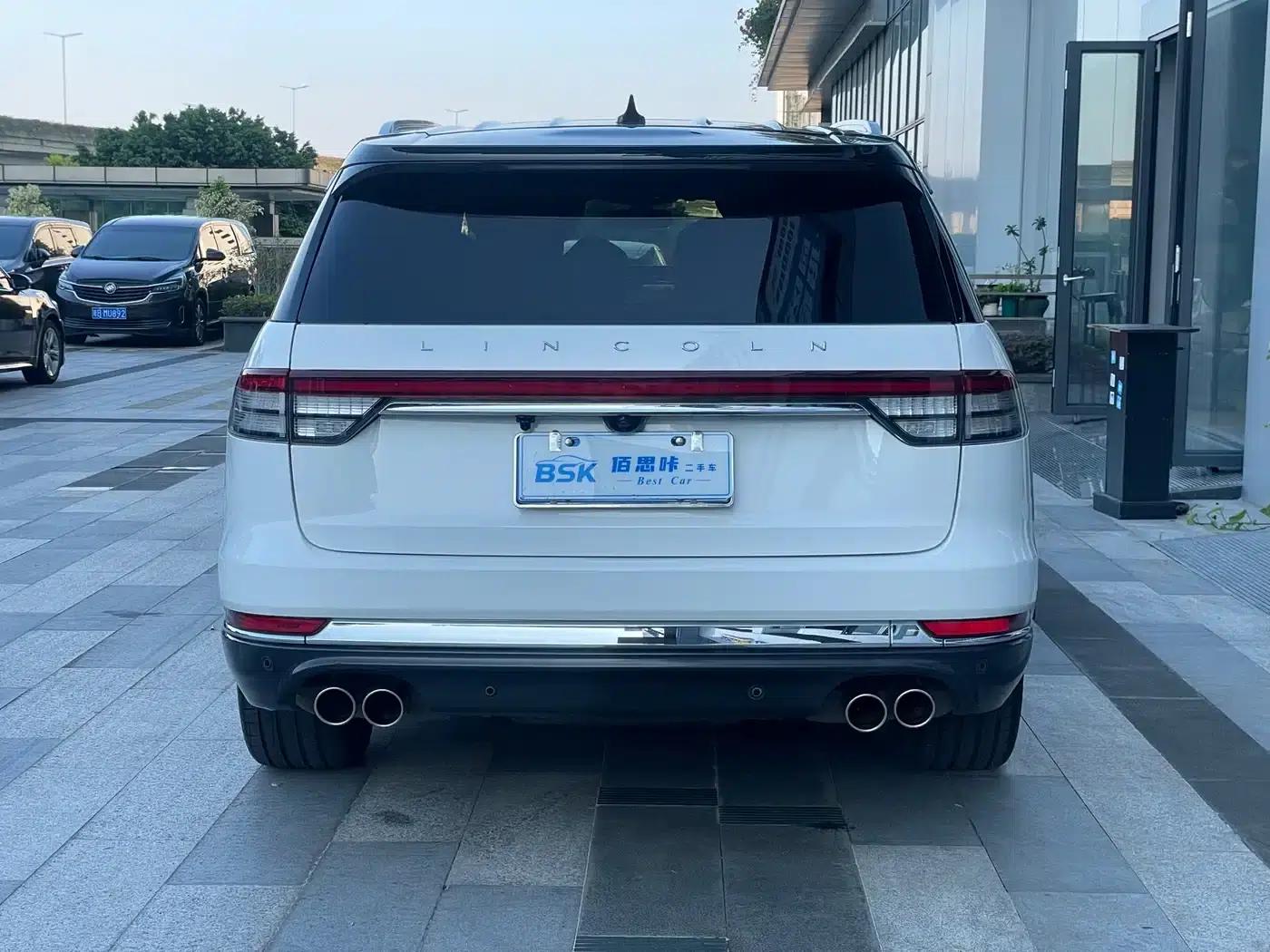 2020 Aviator 3.0T V6 AWD Executive Edition — миниатюра 14