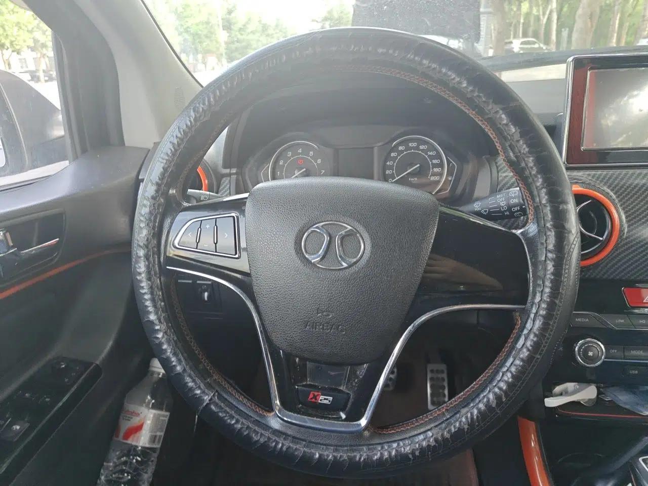 BAIC Senova X25 2015 1.5L manual Comfort trim level — миниатюра 10