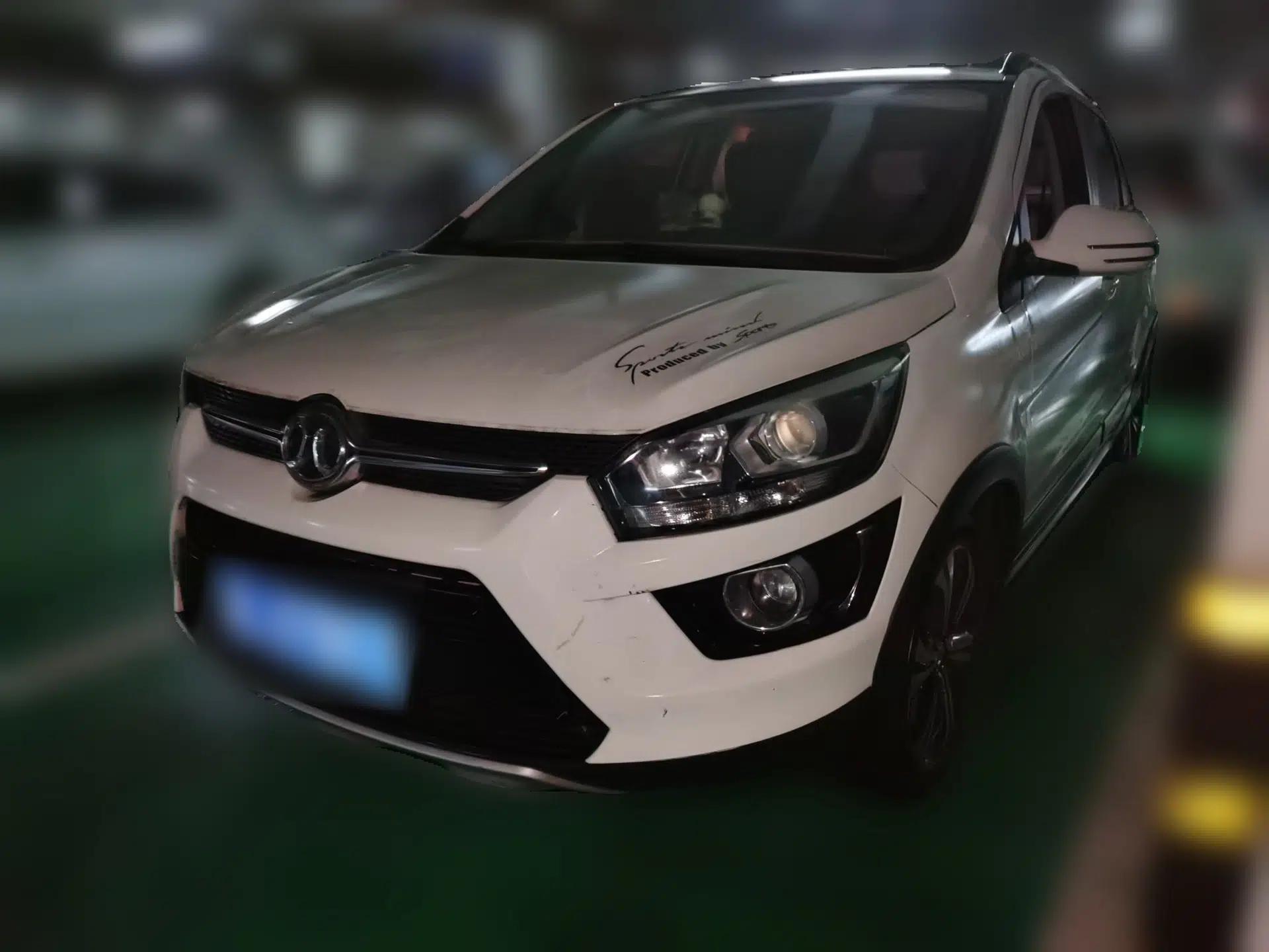 BAIC Senova X25 2015 1.5L Manual Elite Edition — миниатюра 1