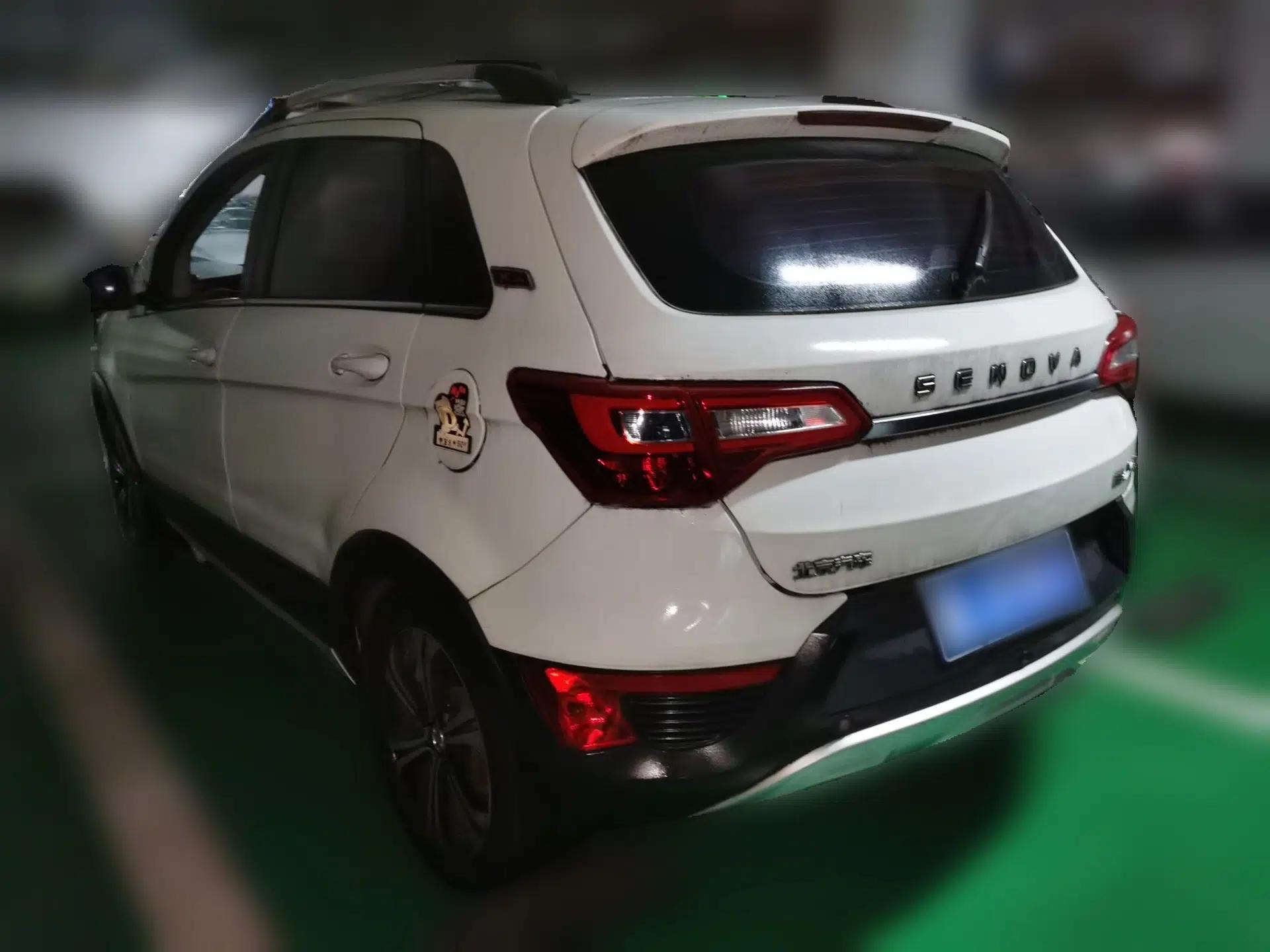 BAIC Senova X25 2015 1.5L Manual Elite Edition — миниатюра 4