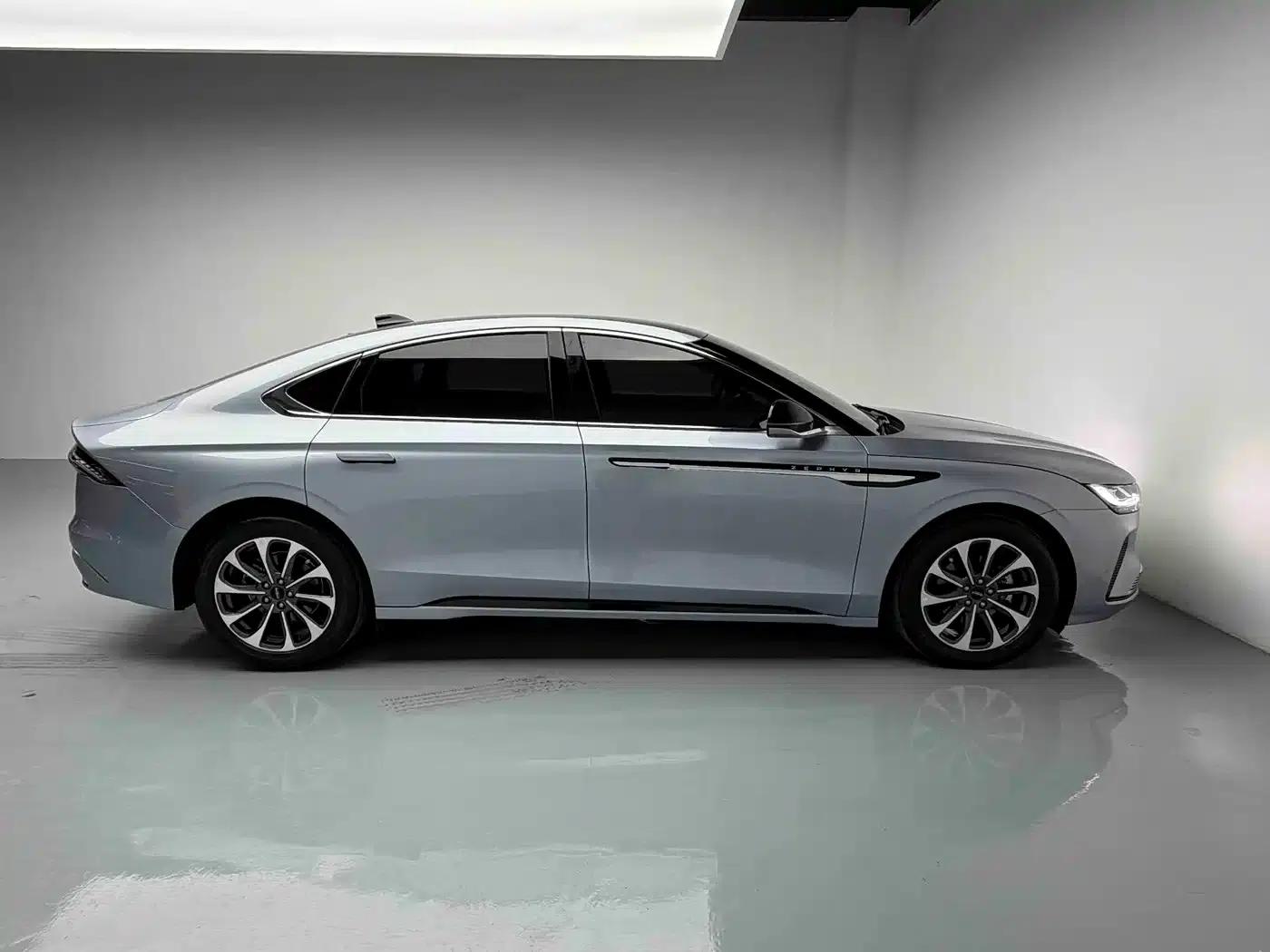 Lincoln Z 2022 iCool Premium Edition — миниатюра 2