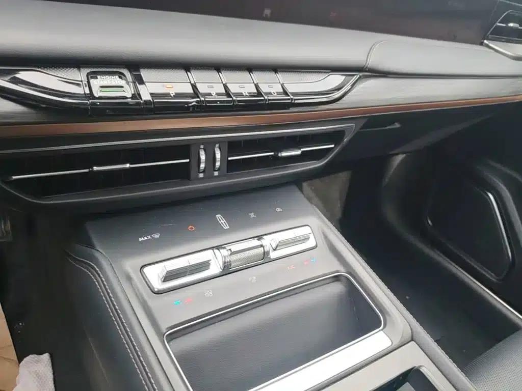 Lincoln Z 2024 2.0T Premium Edition — миниатюра 21