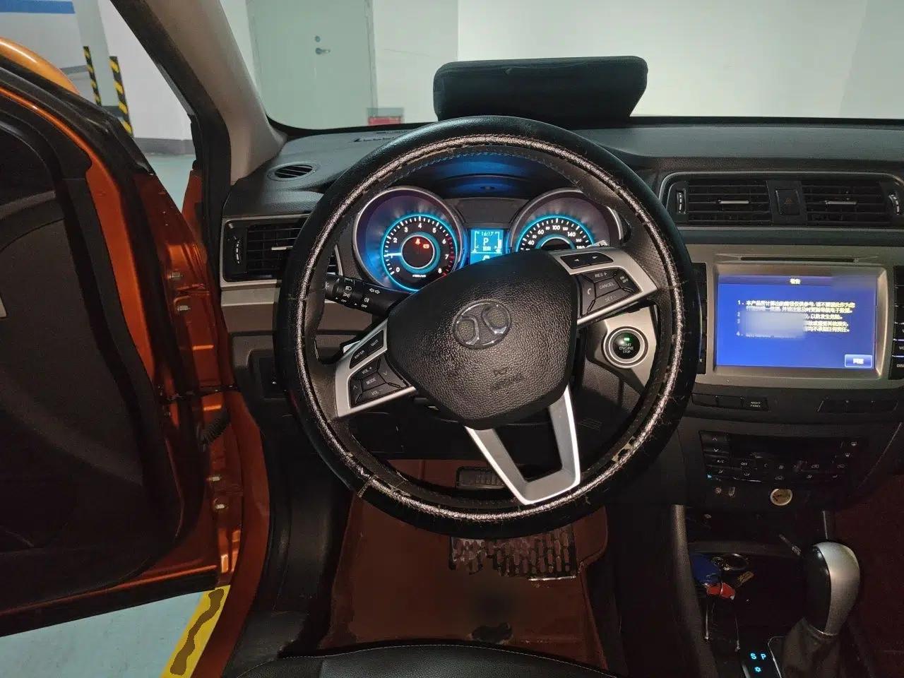 BAIC Senova X65 2015 2.0T Automatic Elite Model — миниатюра 10