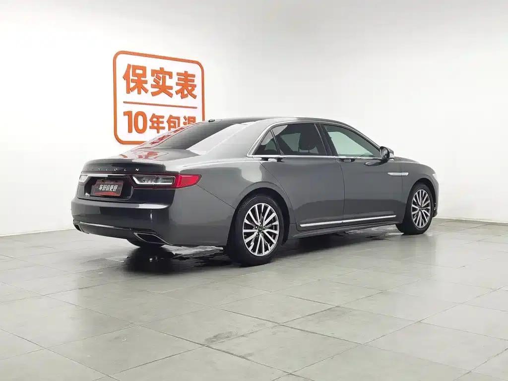Lincoln Continental 2017 2.0T Two-Wheel Drive Premium Edition — миниатюра 2