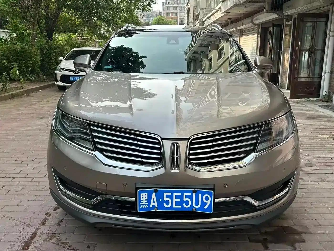 Lincoln MKX 2018 2.7T AWD Premium Edition — миниатюра 2