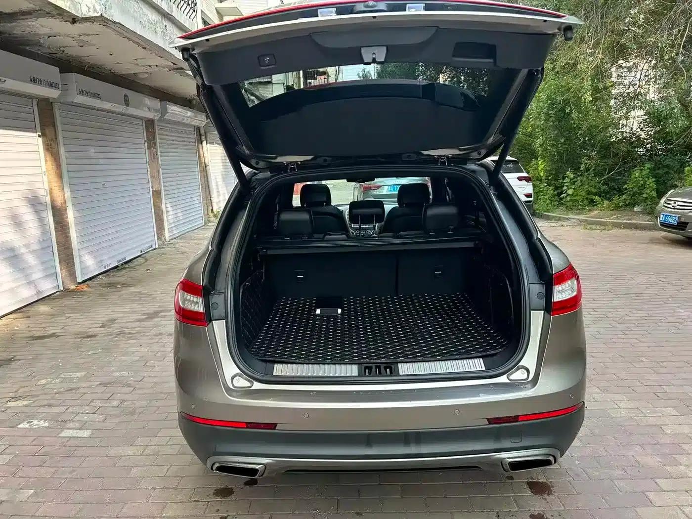 Lincoln MKX 2018 2.7T AWD Premium Edition — миниатюра 14