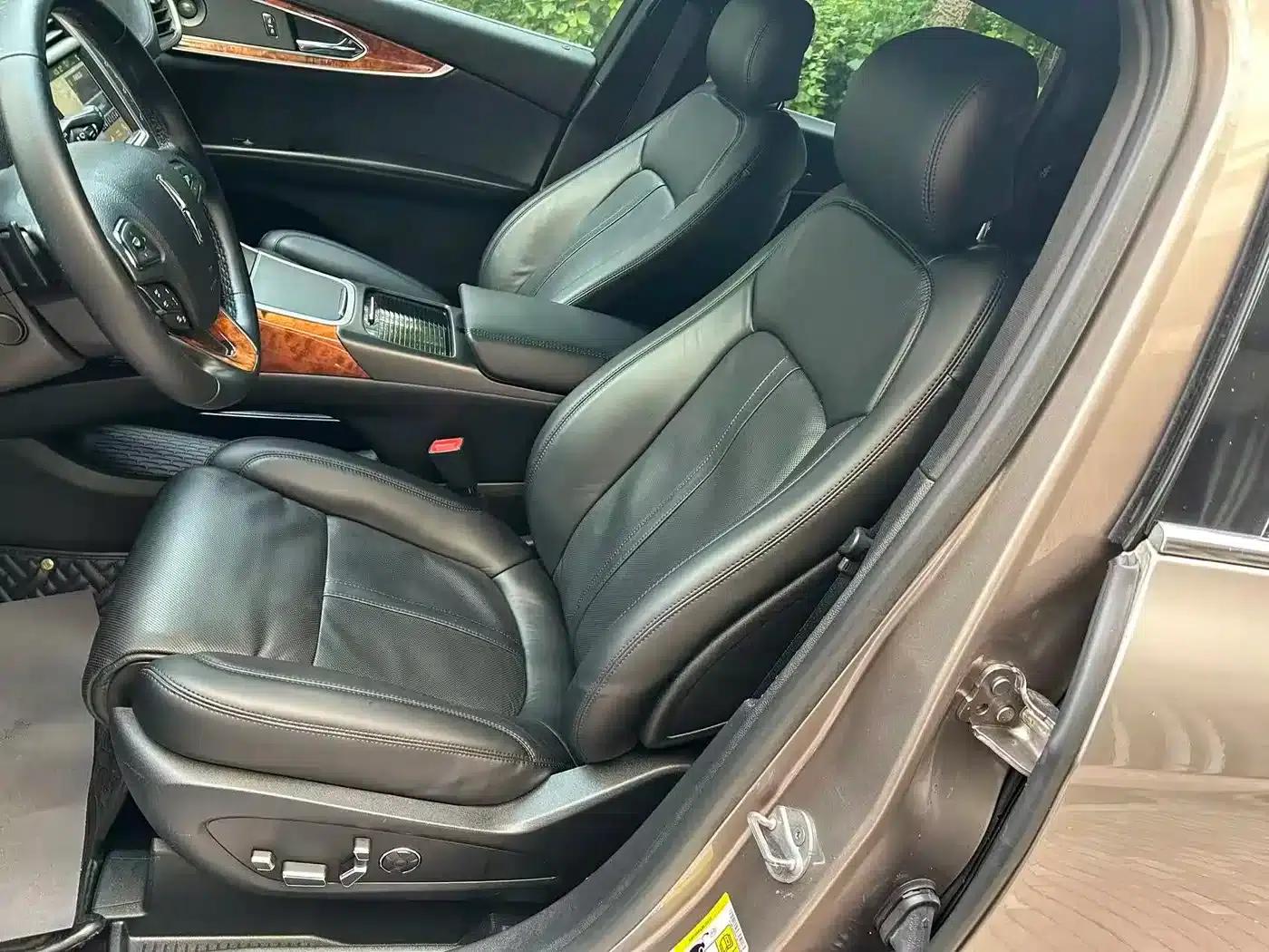 Lincoln MKX 2018 2.7T AWD Premium Edition — миниатюра 7