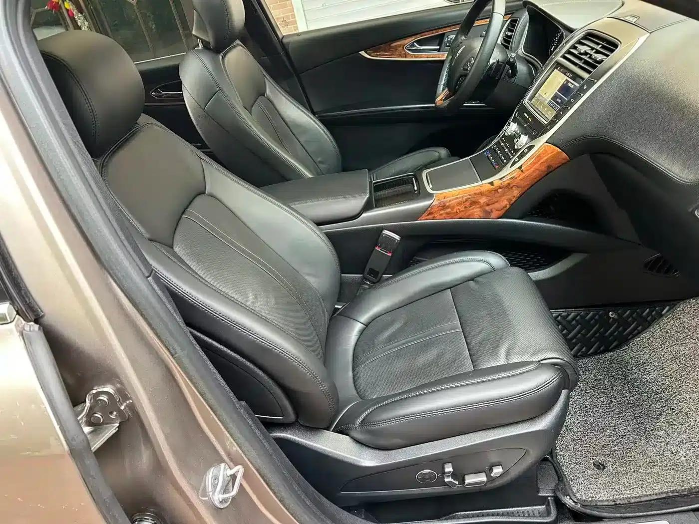 Lincoln MKX 2018 2.7T AWD Premium Edition — миниатюра 10