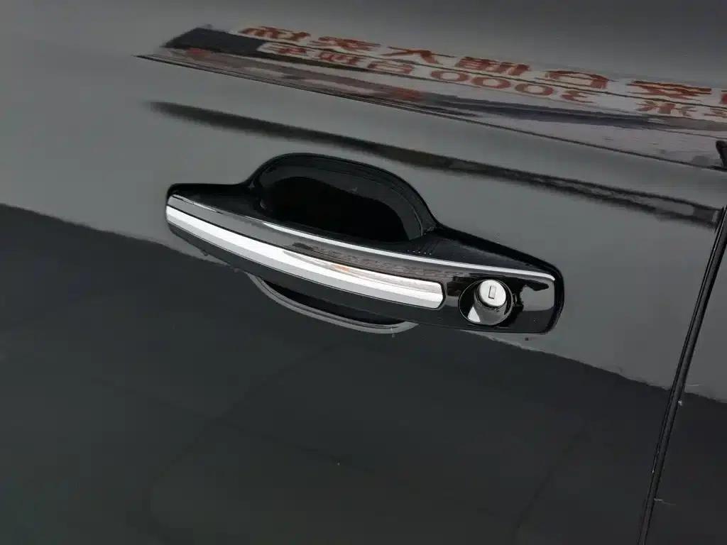 Lincoln MKX 2017 2.0T AWD Premium Edition — миниатюра 18