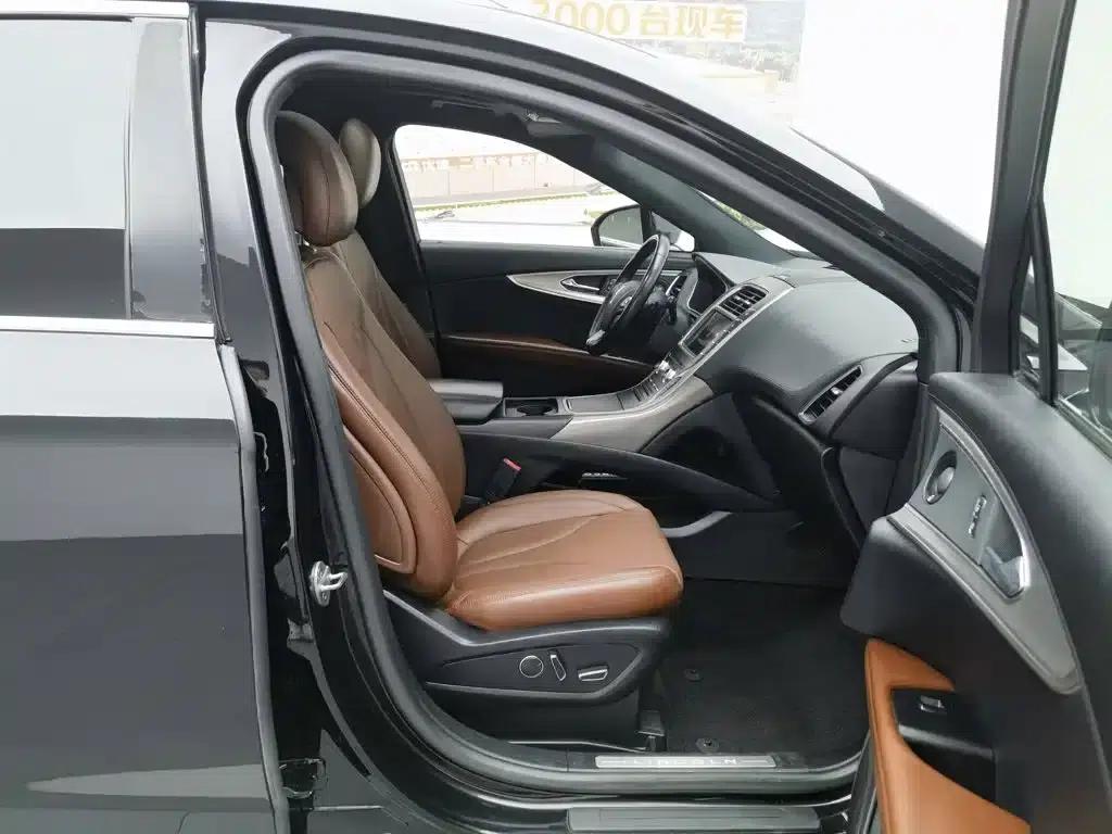 Lincoln MKX 2017 2.0T AWD Premium Edition — миниатюра 23