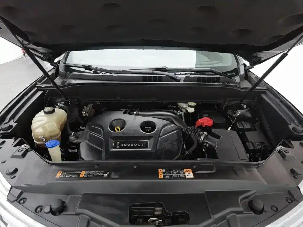 Lincoln MKX 2017 2.0T AWD Premium Edition — миниатюра 6