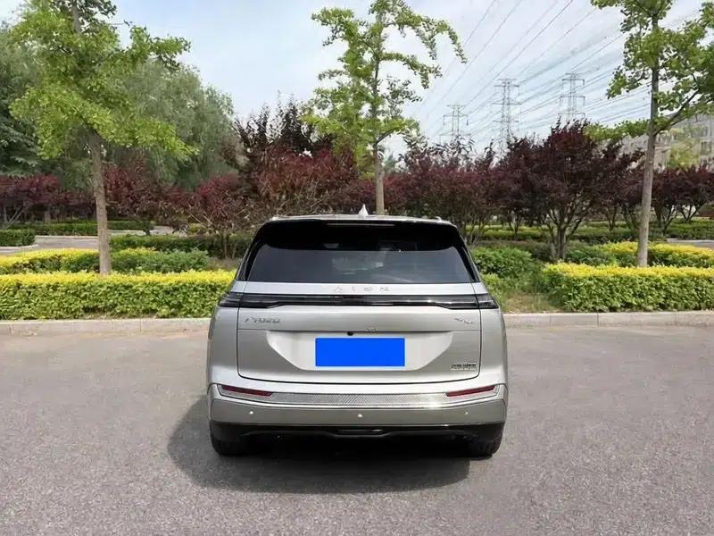 AION Y 2023 Plus 510 Smart Edition — миниатюра 2