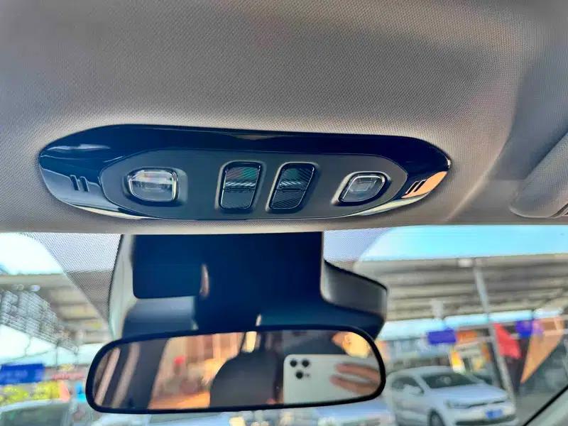 AION Y 2023 Plus 510 Smart Edition — миниатюра 4