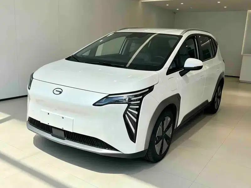 AION Y 2023 Model, AION Y Younger — миниатюра 1