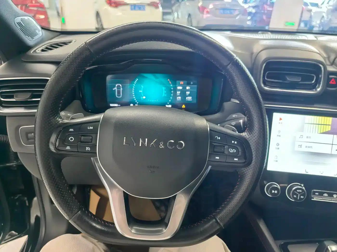 Lynk & Co 03 2019 1.5TD DCT Sport Edition (China VI Emission Standard) — миниатюра 11