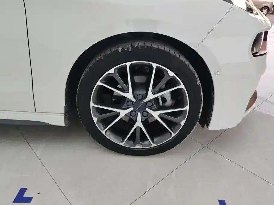 Lynk & Co 03 2019 1.5TD DCT Pro Edition (China VI Emission Standard) — миниатюра 6