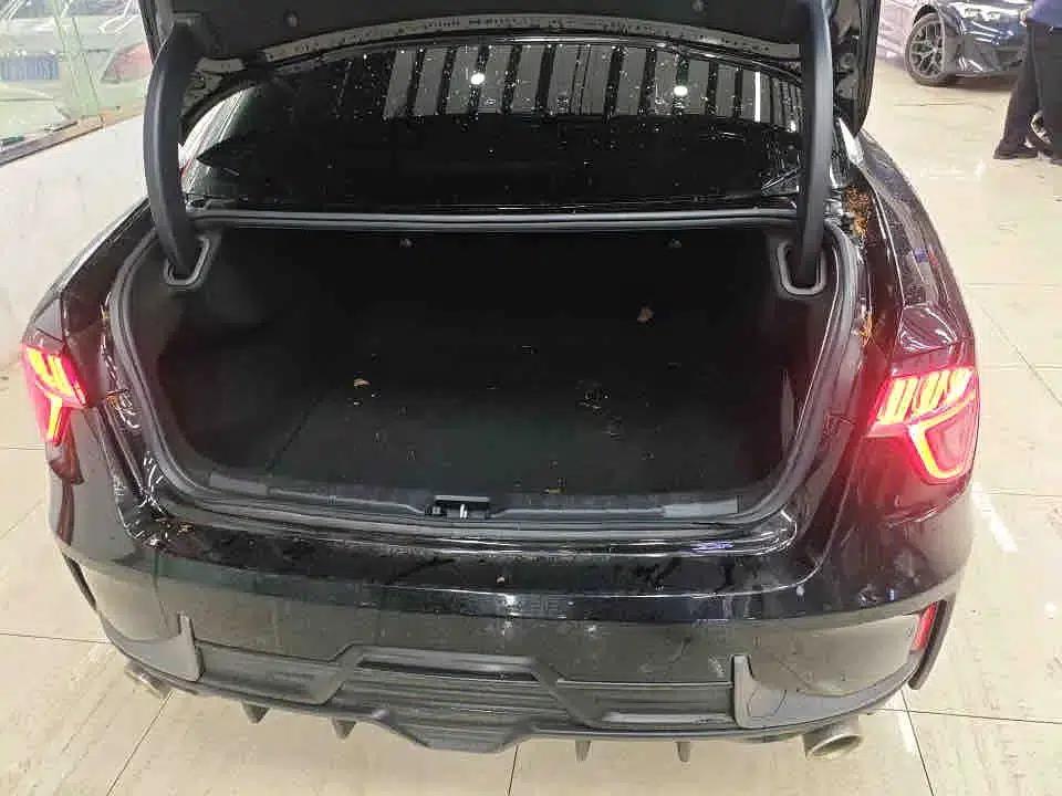 Lynk & Co 03 2022 2.0TD DCT Pro — миниатюра 9