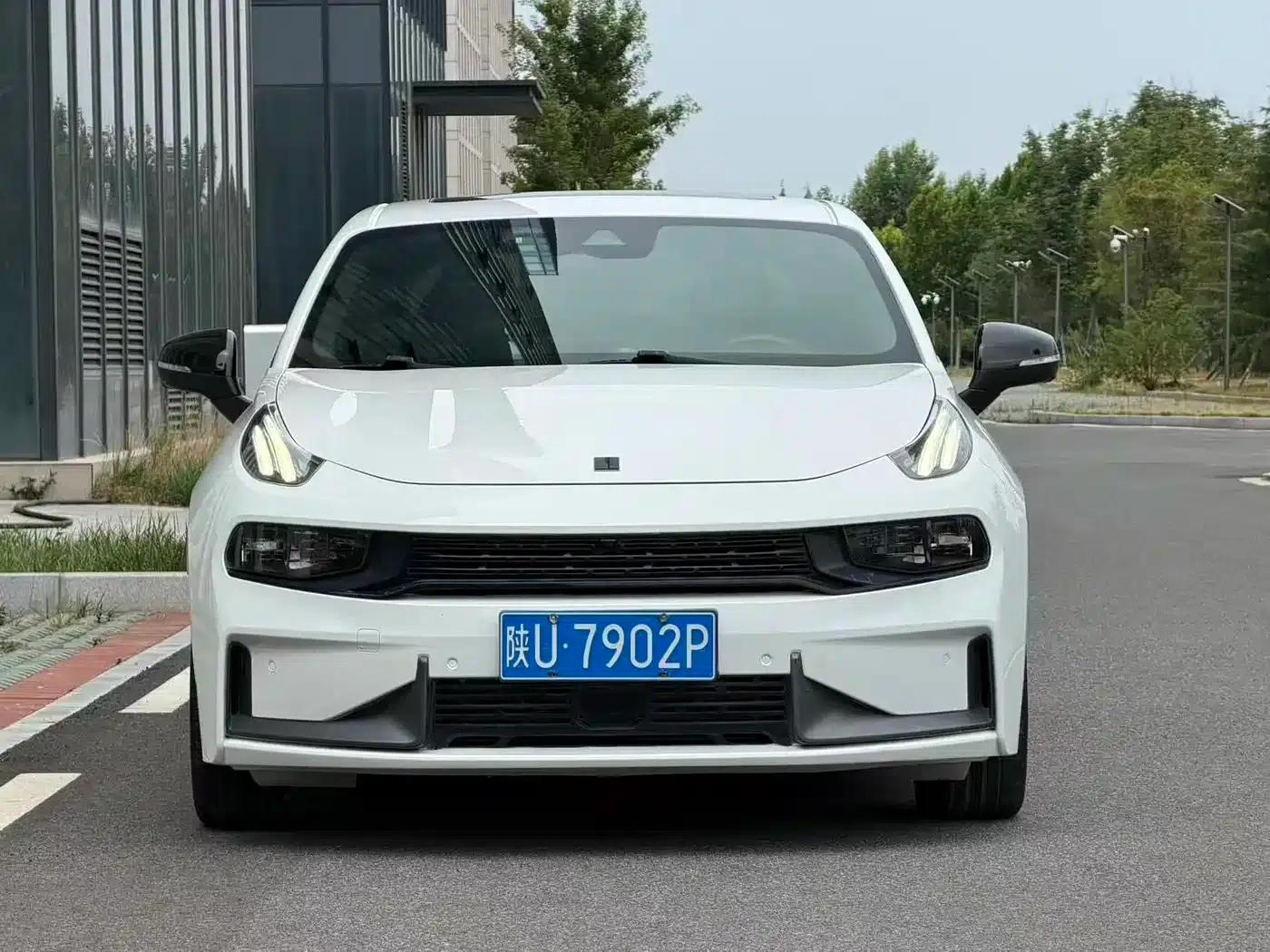 Lynk & Co 03 2019 1.5TD DCT Pro Edition (China VI Emission Standard) — миниатюра 2