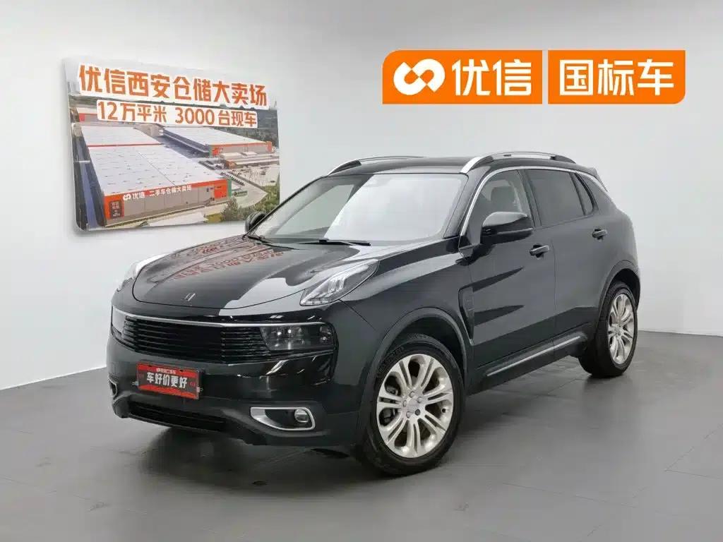 Lynk & Co 01 2017 2.0T 2WD Pro Edition — миниатюра 1