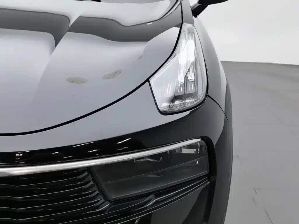 Lynk & Co 01 2017 2.0T 2WD Pro Edition — миниатюра 7