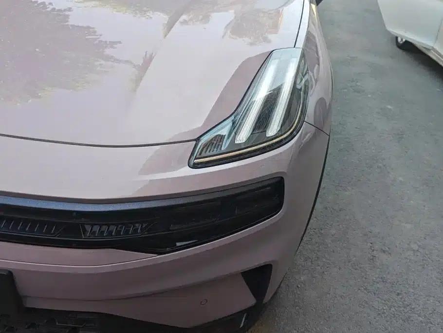 Lynk & Co 06 2021 1.5T Shero Pink Special Edition — миниатюра 5
