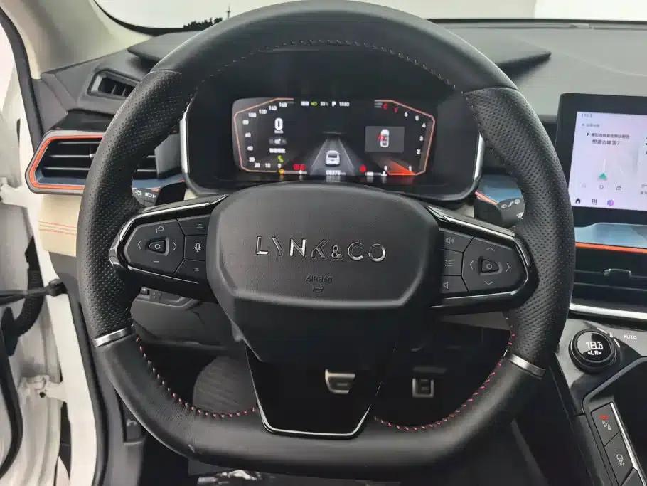 Lynk & Co 06 2020 1.5T Halo — миниатюра 15
