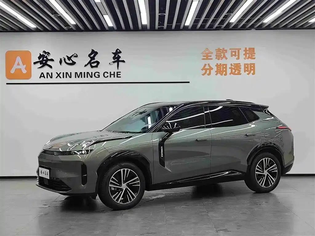 Lynk & Co 08 EM-P 2023 Model, 220km/h, Halo 4WD Performance — миниатюра 1