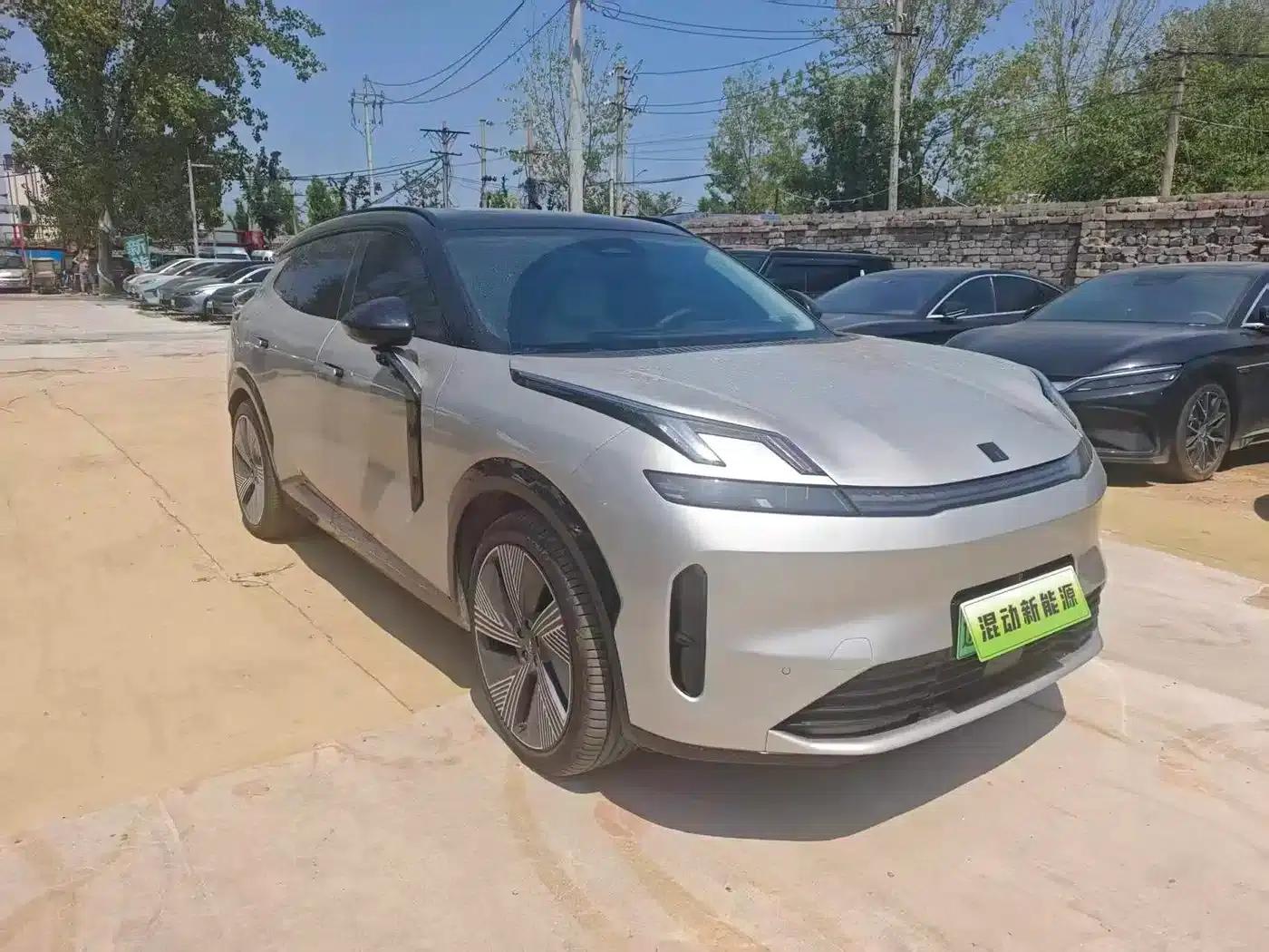 Lynk & Co 08 EM-P 2025 model, 245km ultra-long range Halo — миниатюра 1