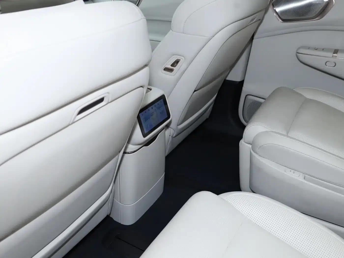 Lynk & Co 900 2025 2.0T Ultra 6-seater — миниатюра 10