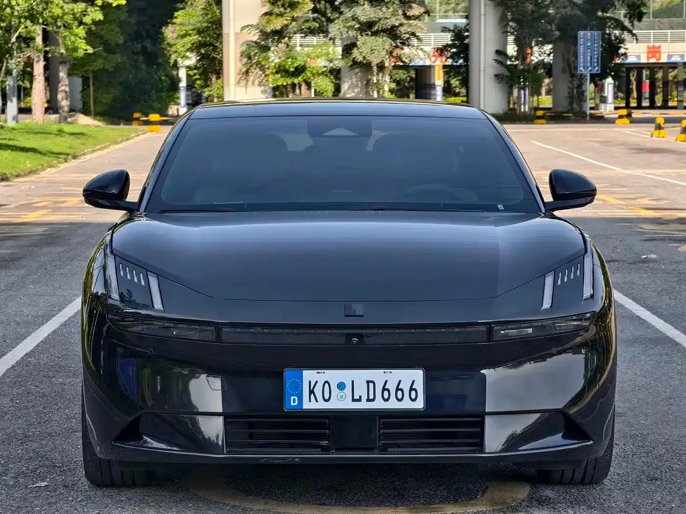 Lynk & Co Z10 2024 Model 95kWh 766km Rear-Wheel Drive Max — миниатюра 2