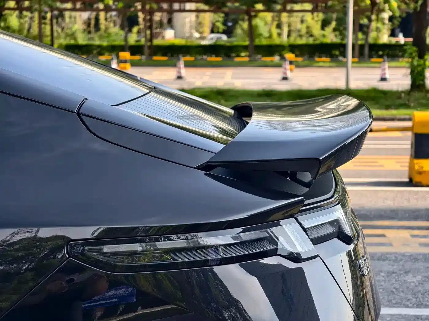 Lynk & Co Z10 2024 Model 95kWh 766km Rear-Wheel Drive Max — миниатюра 15