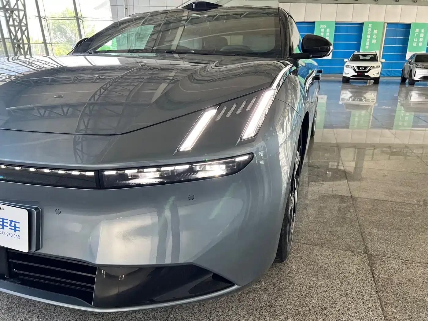 Lynk & Co Z10 2024 Model 95kWh 702km AWD Intelligent Driving Ultra — миниатюра 15