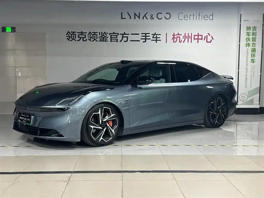 Lynk & Co Z10 2024 Model 95kWh 702km AWD Intelligent Driving Ultra — миниатюра 1