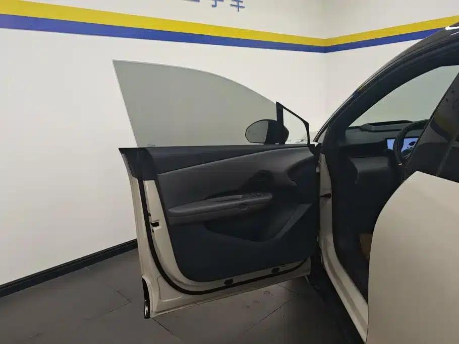 Lynk & Co Z20 2025 Model, 530km/h Rear-Wheel Drive Max — миниатюра 7