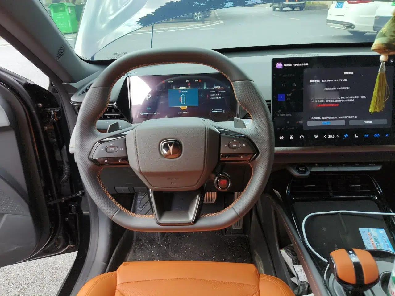 CHANGAN UNI-V 2025 Model Third-Generation 1.5T 500Bar Prestige Sports Edition — миниатюра 10