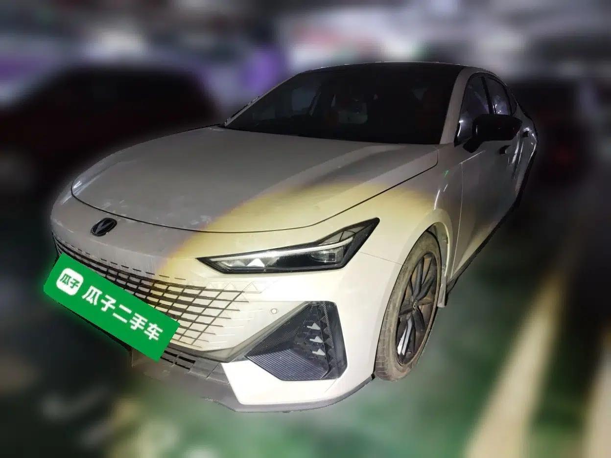 CHANGAN UNI-V 2022 1.5T Prestige Version — миниатюра 1
