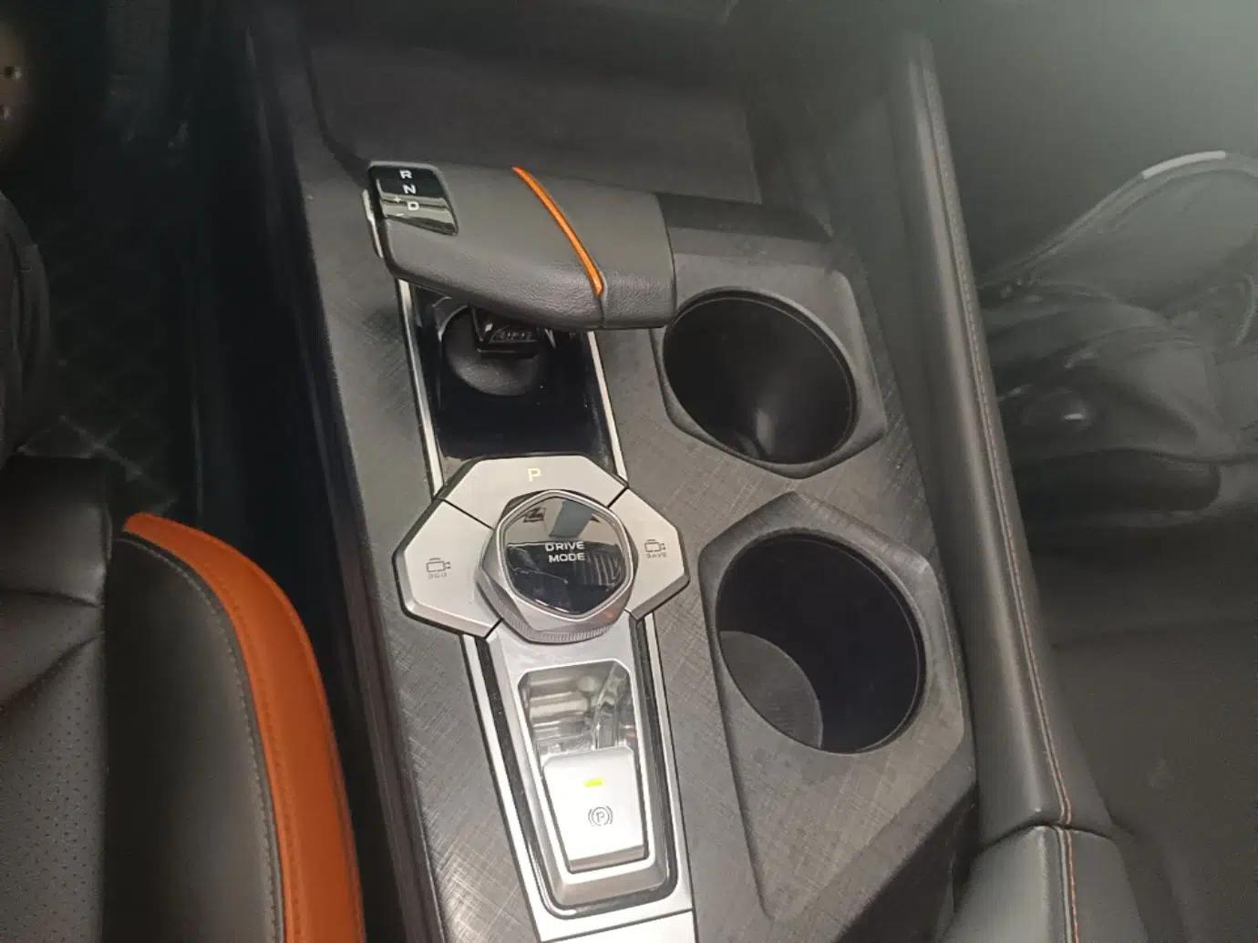 CHANGAN UNI-V 2023 1.5T Prestige Model — миниатюра 16