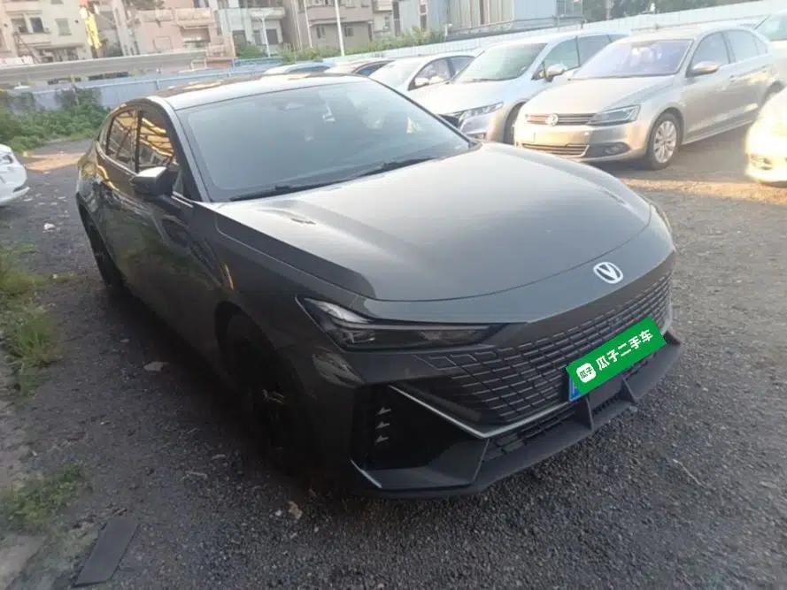 CHANGAN UNI-V 2022 1.5T Smart Navigation Version — миниатюра 3