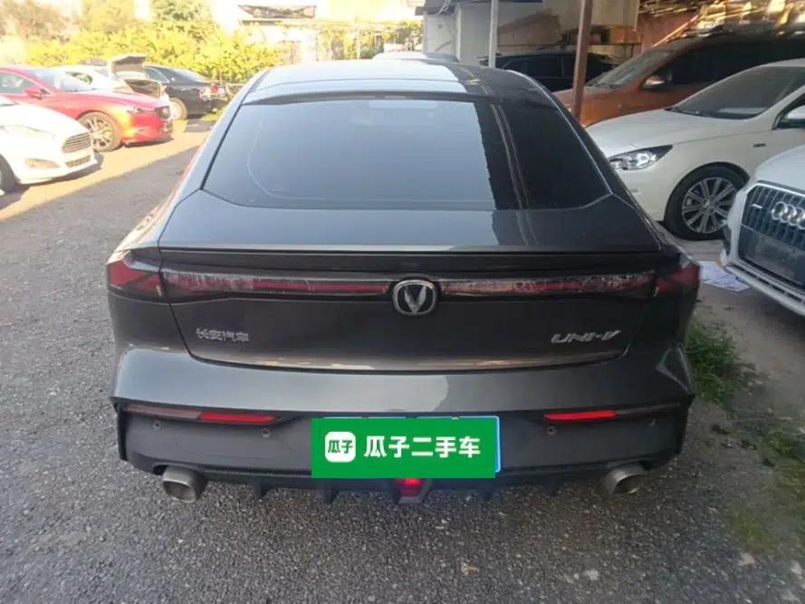 CHANGAN UNI-V 2022 1.5T Smart Navigation Version — миниатюра 5