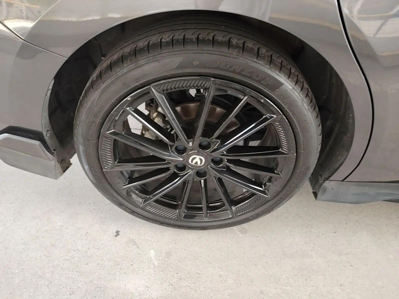 CHANGAN UNI-V 2024 1.5T Prestige Sport Edition — миниатюра 11