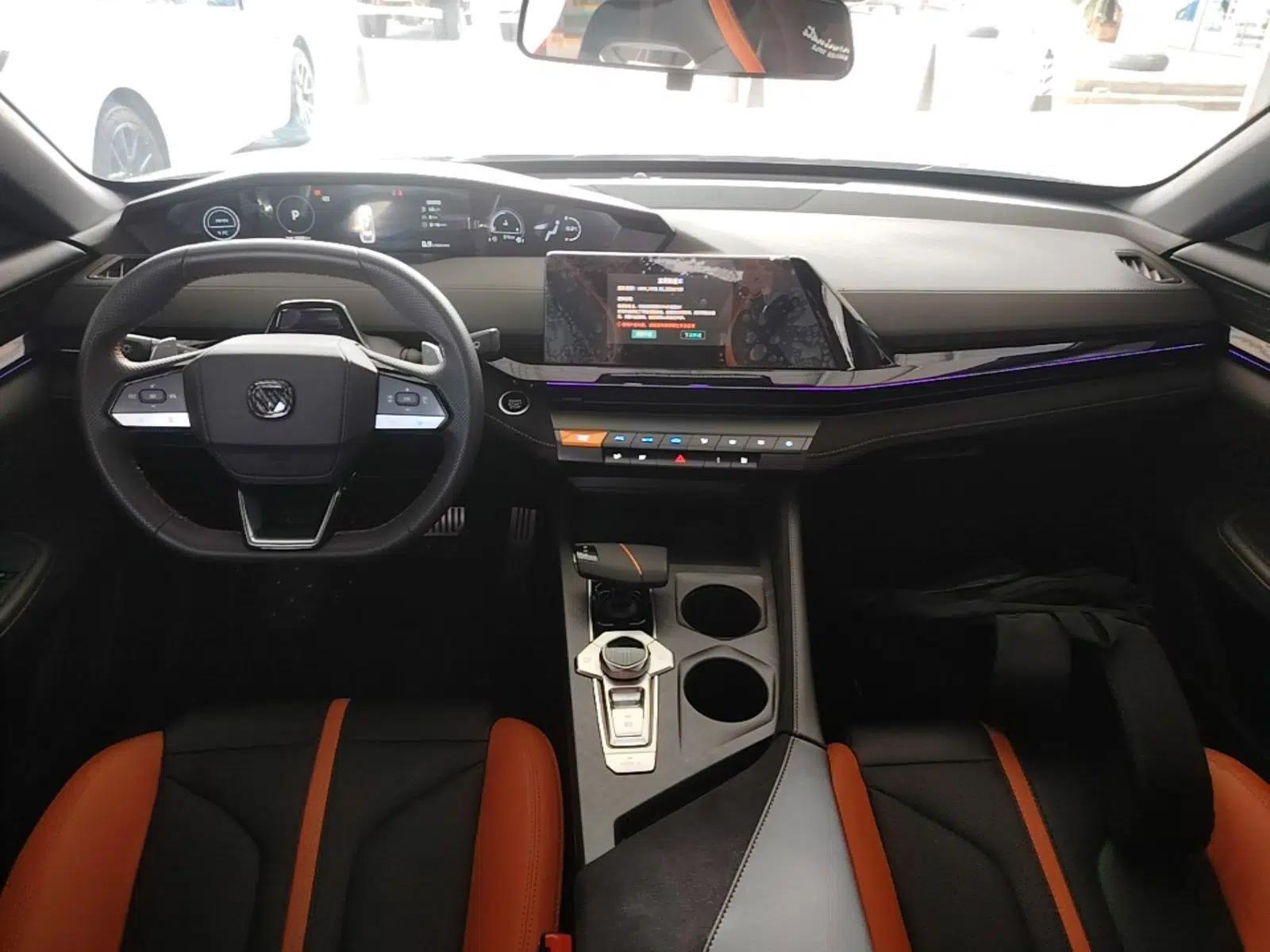 CHANGAN UNI-V 2024 1.5T Prestige Sport Edition — миниатюра 12